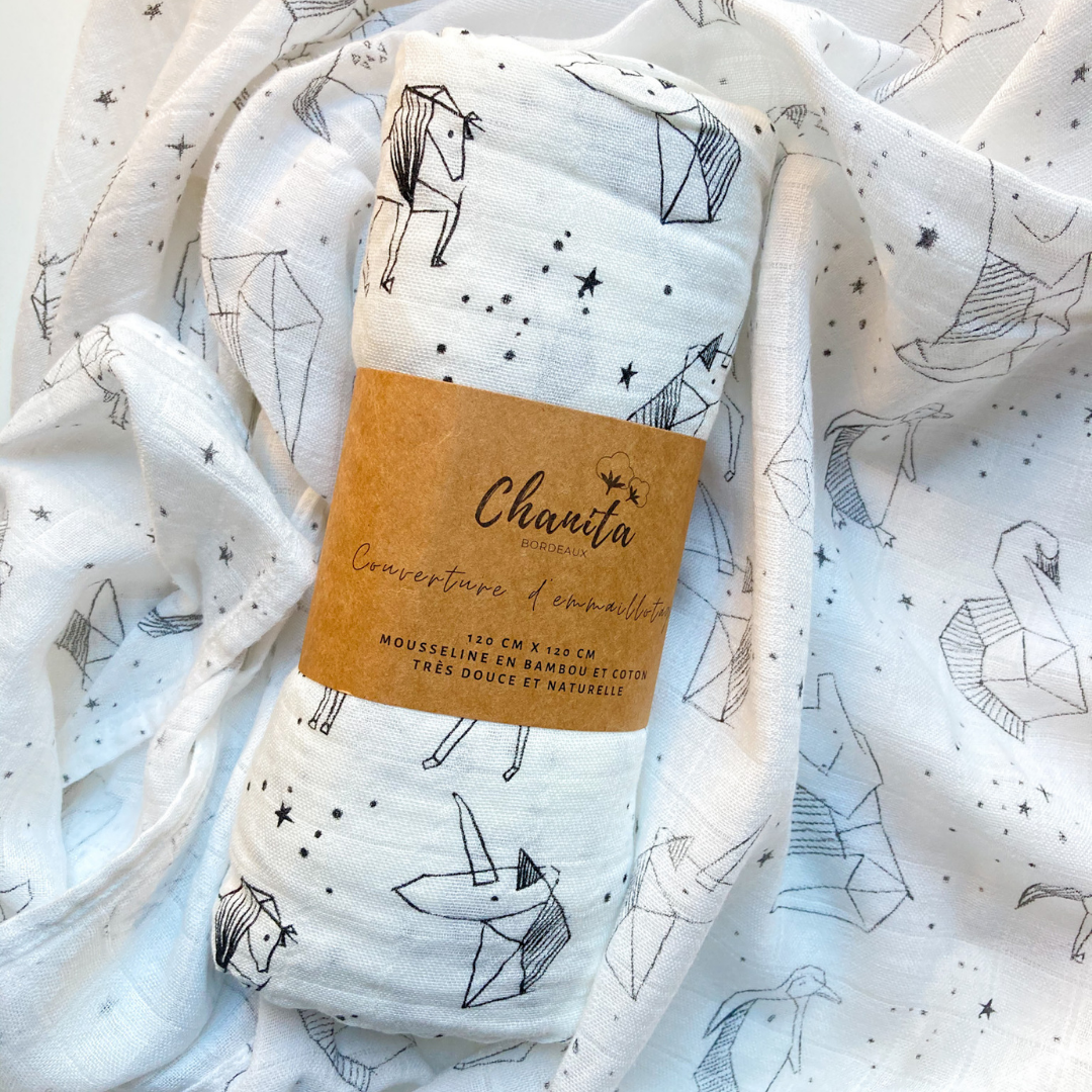 Maxi muslin swaddle